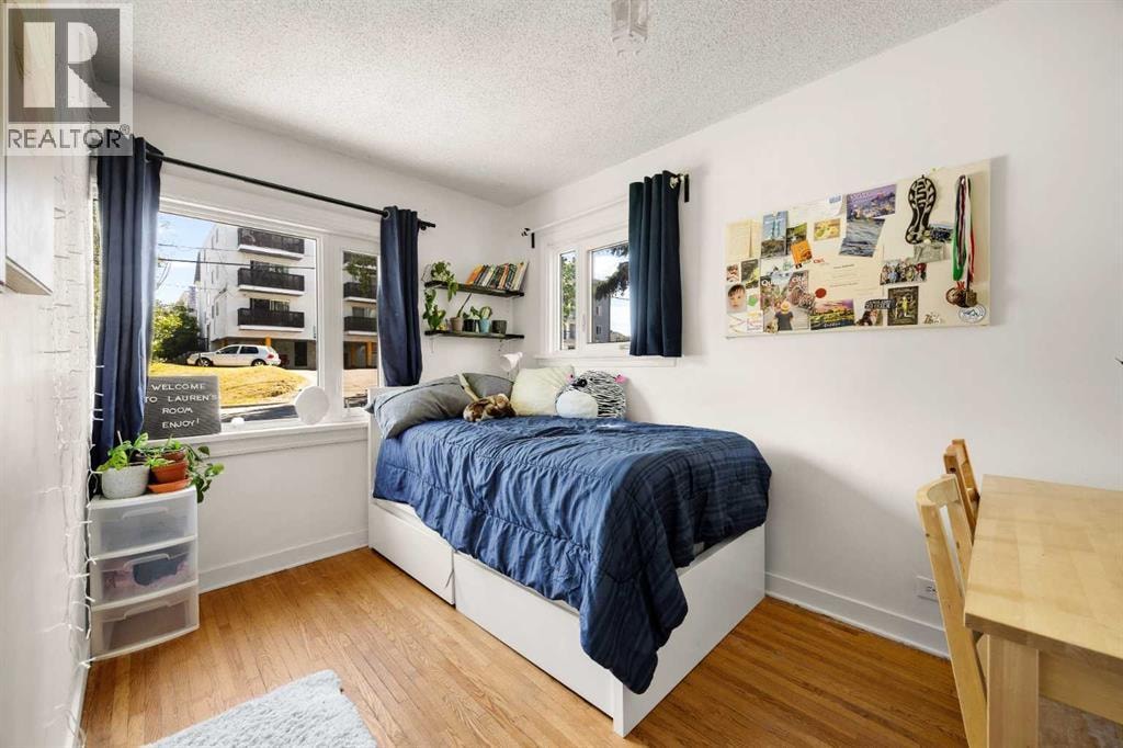 2507 15A Street SW — photo 12