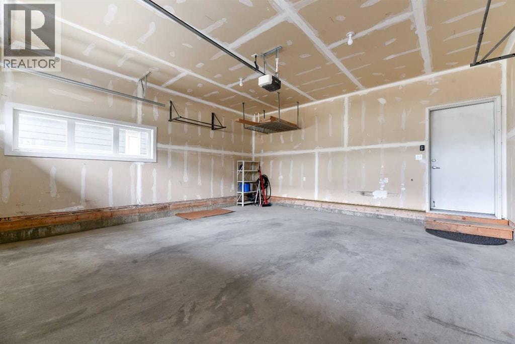 197 Silverado Plains Park SW — photo 16