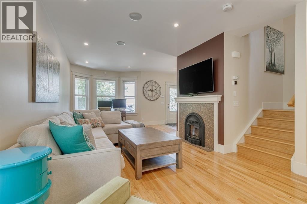 609 23 Avenue SW — photo 10