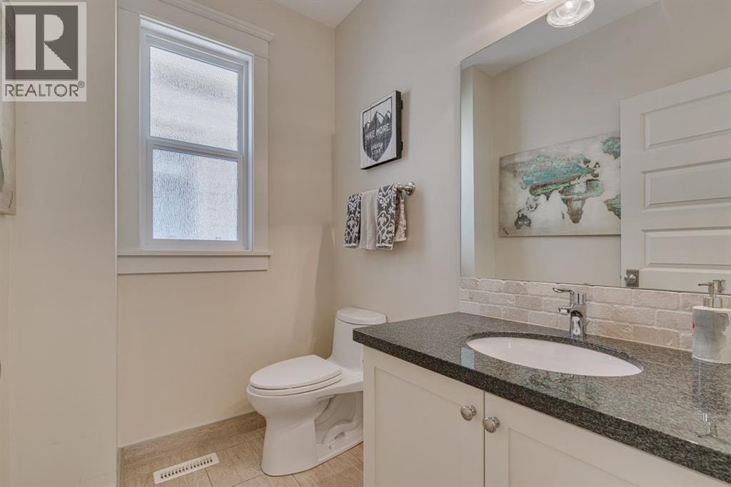 609 23 Avenue SW — photo 21