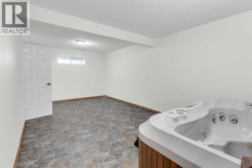 4, 604 Griffin Road W — photo 21