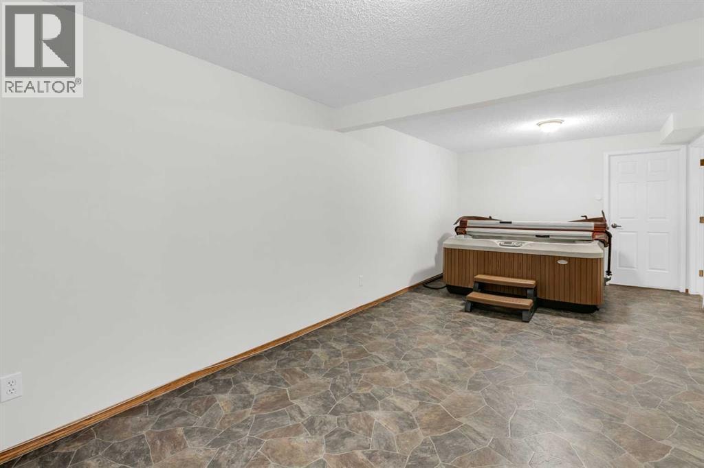 4, 604 Griffin Road W — photo 19