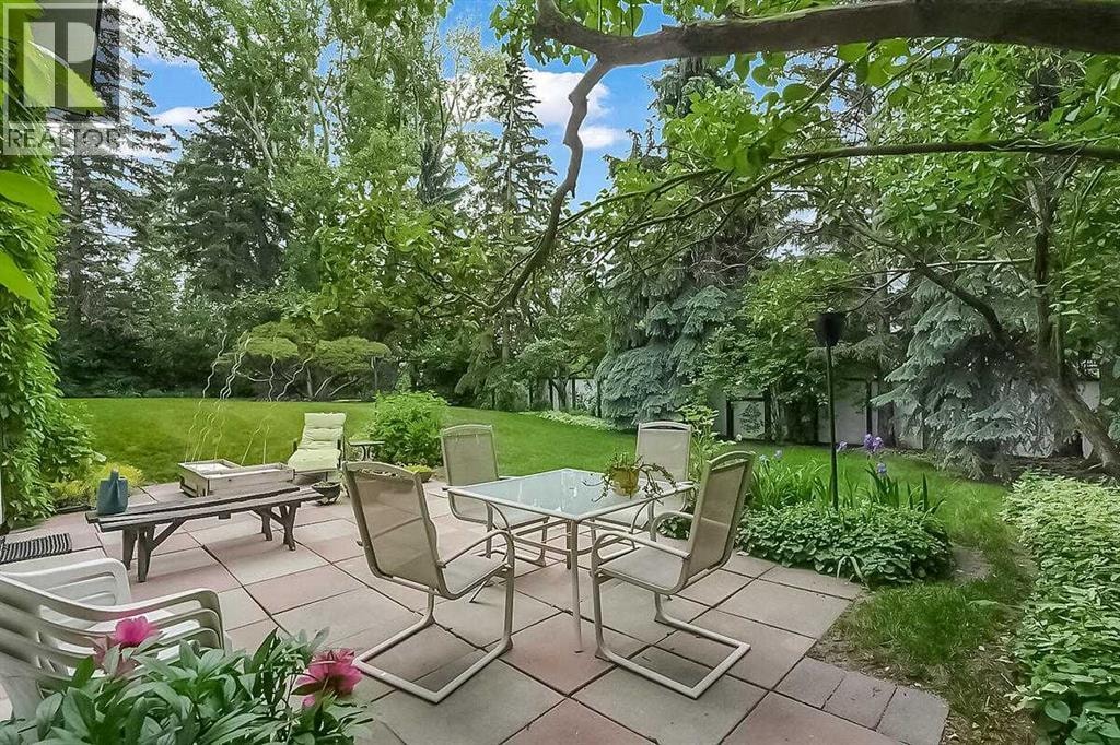3415 Utah Crescent NW — photo 39