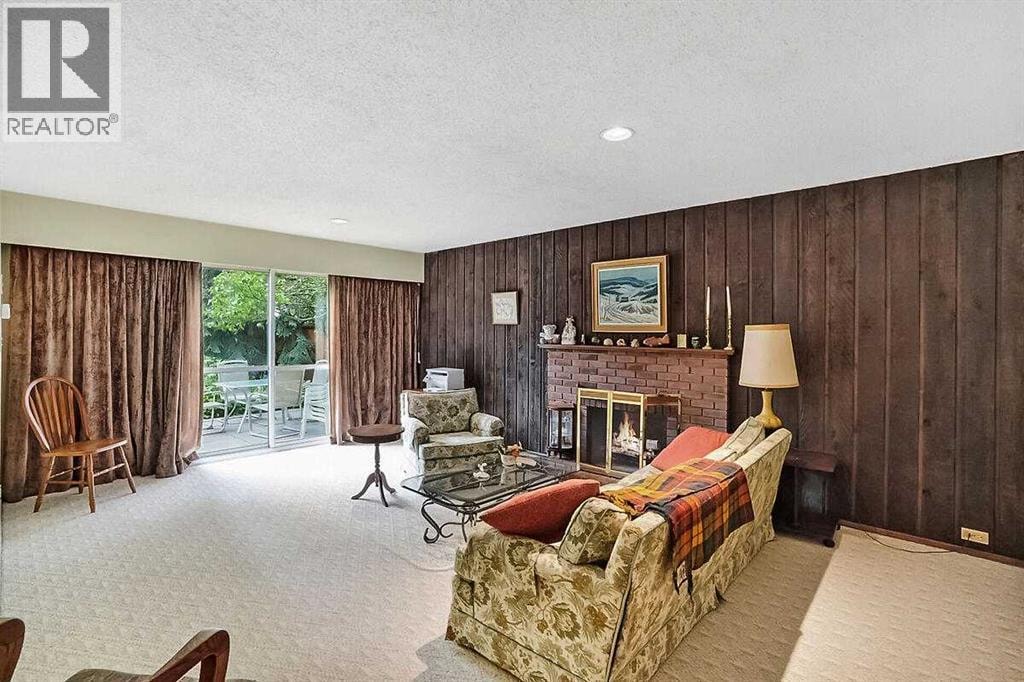 3415 Utah Crescent NW — photo 30