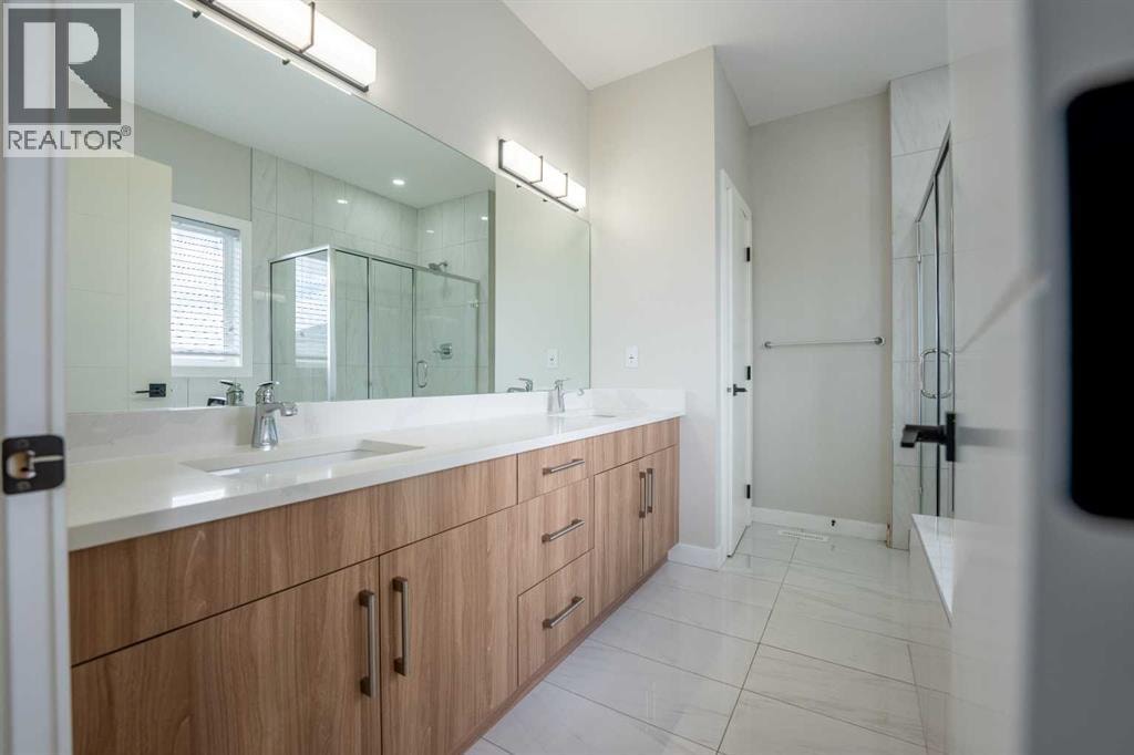66 Baysprings Gardens SW — photo 32