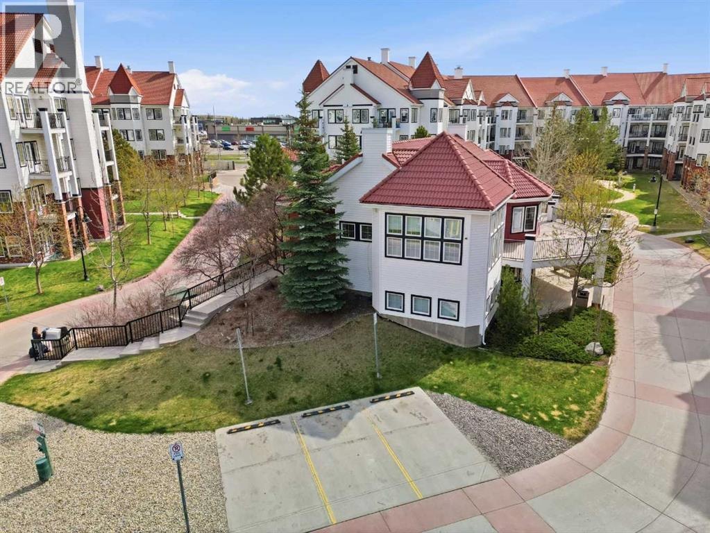 322, 60 Royal Oak Plaza NW — photo 26
