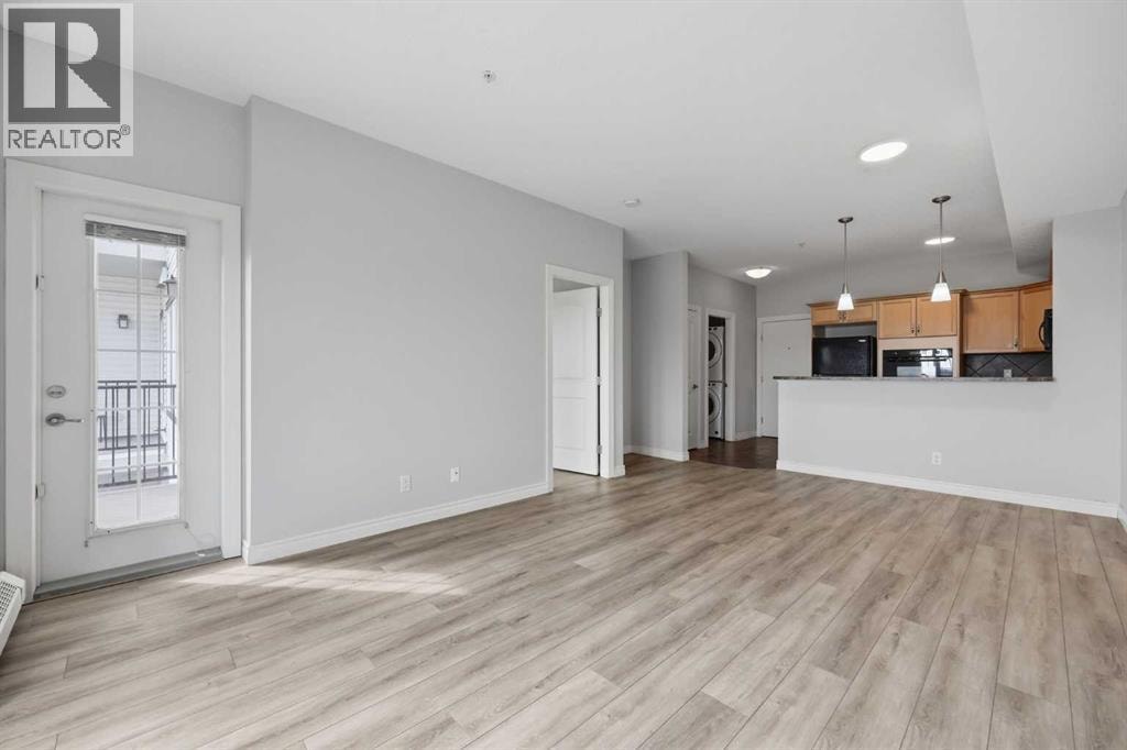 322, 60 Royal Oak Plaza NW — photo 18