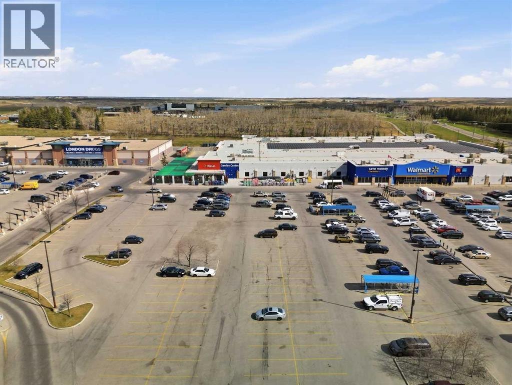 322, 60 Royal Oak Plaza NW — photo 41