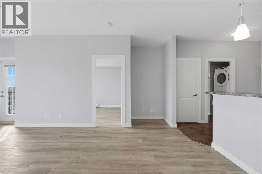 322, 60 Royal Oak Plaza NW — photo 19