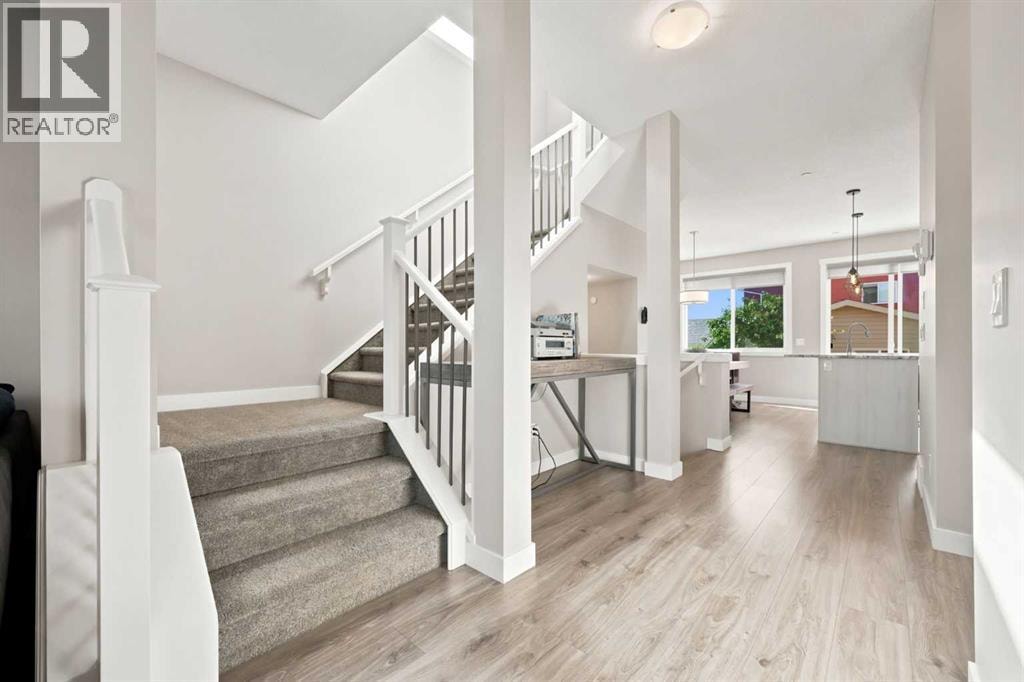 161 Livingston View NE — photo 20