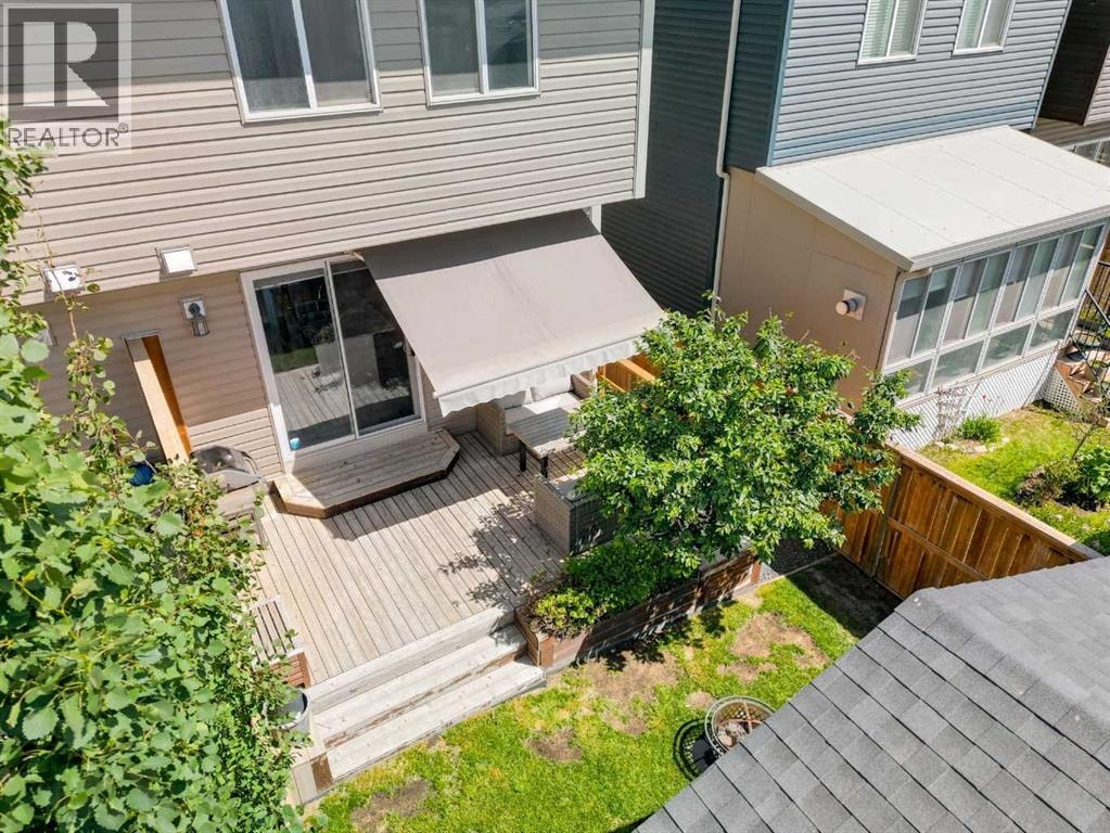 161 Livingston View NE — photo 44