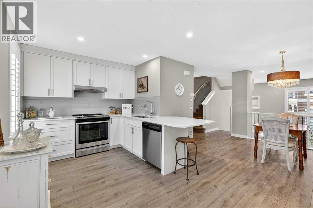814 Cranbrook Walk SE — photo 13
