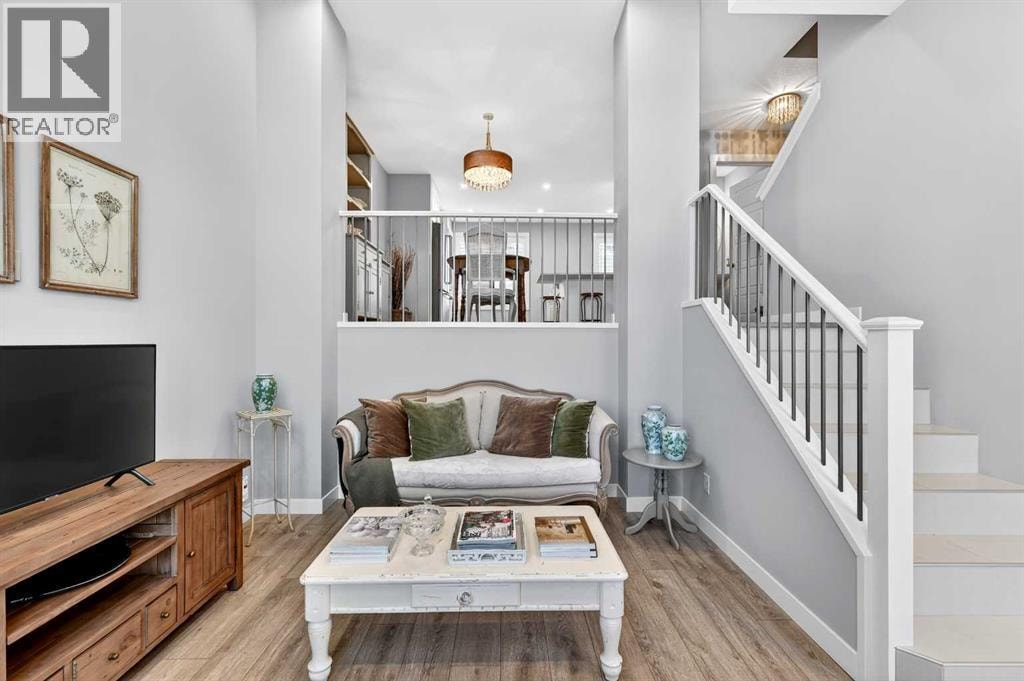 814 Cranbrook Walk SE — photo 10
