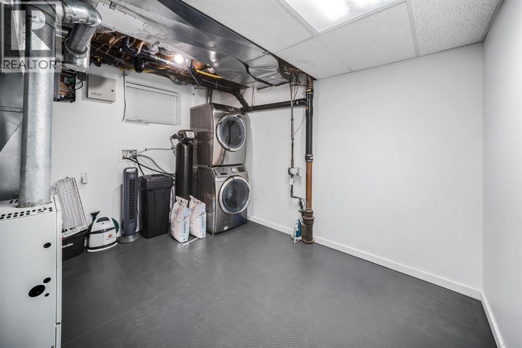 5011 Viceroy Drive NW — photo 37