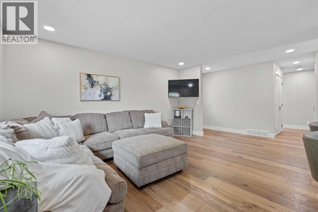 331 Midglen Place SE — photo 17