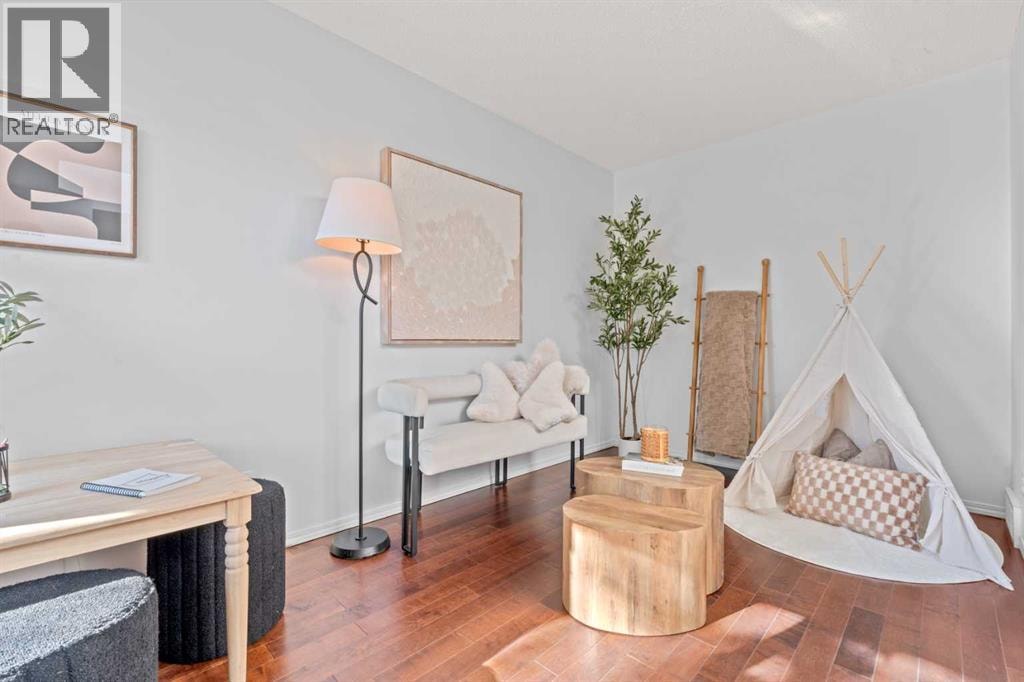 249 Mt Douglas Circle SE — photo 5