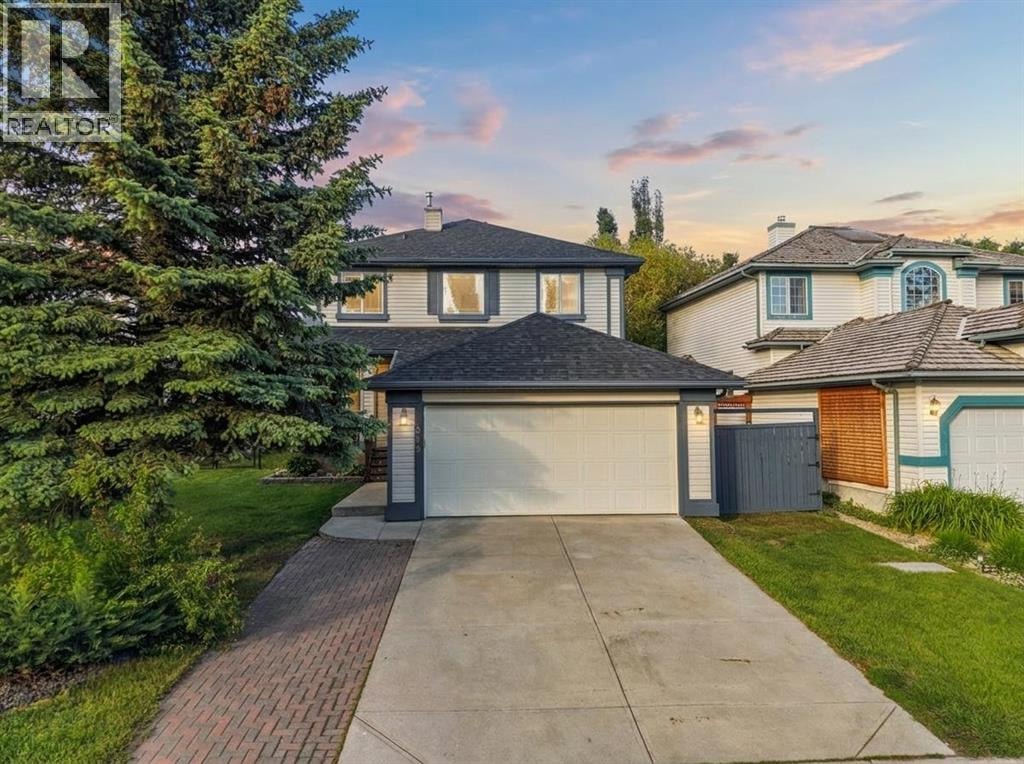 249 Mt Douglas Circle SE — photo 1