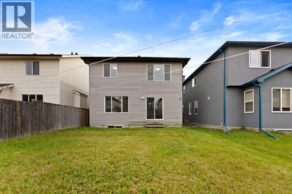 81 Saddlecrest Green NE — photo 37