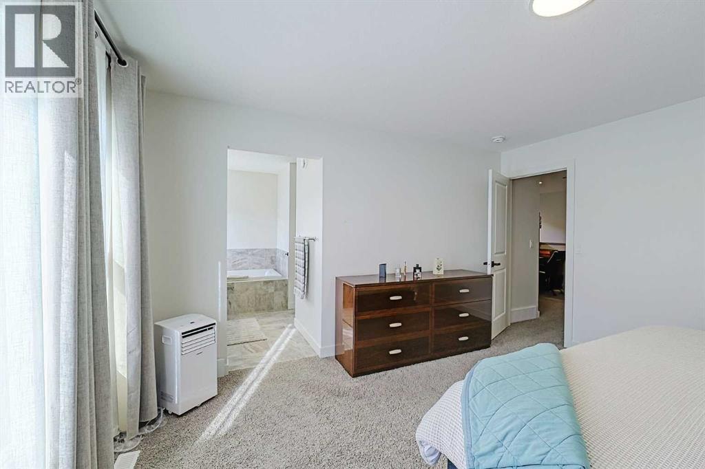 25 Belmont Green SW — photo 26