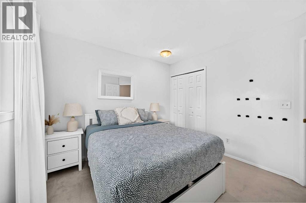 1811 24 Avenue NW — photo 21