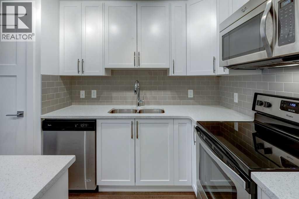 28 Evanscrest Gardens NW — photo 9