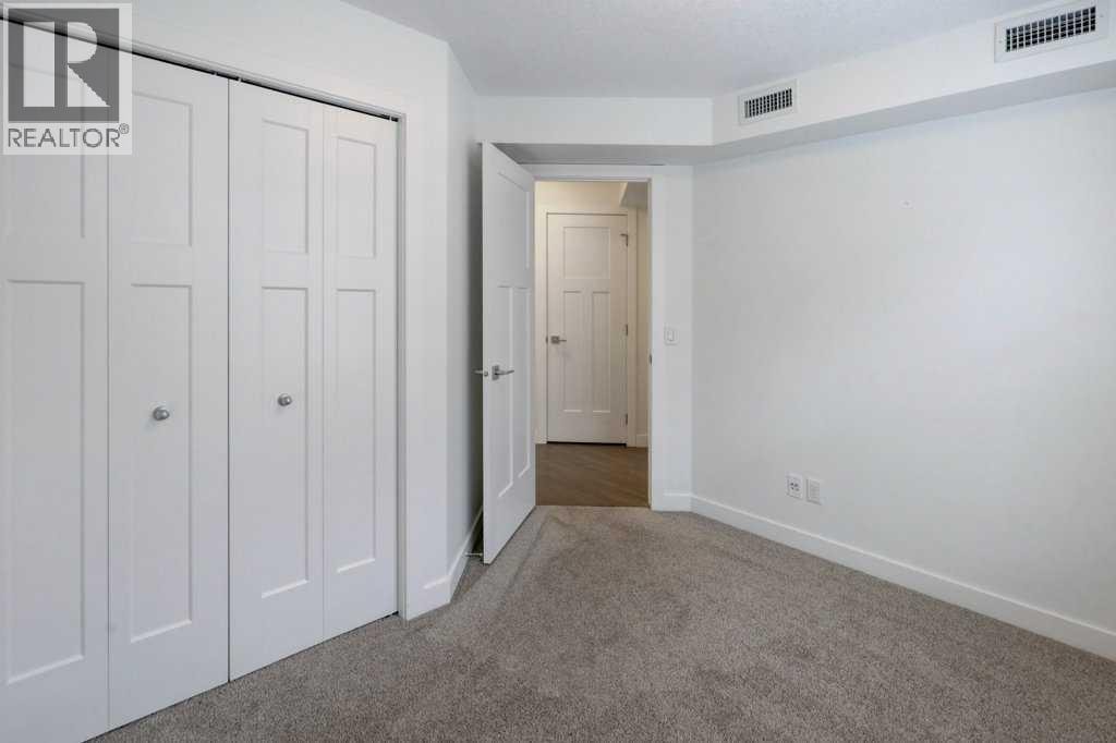 28 Evanscrest Gardens NW — photo 14