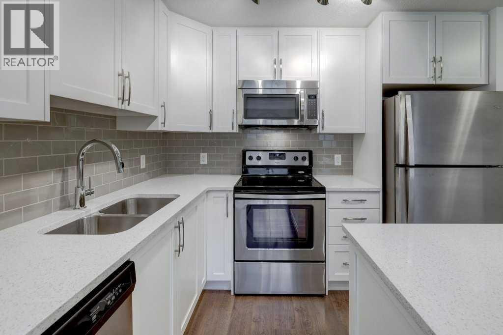 28 Evanscrest Gardens NW — photo 8