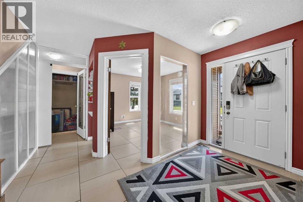 202 Silverado Range Place SW — photo 4