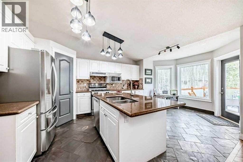 260 Westchester Way — photo 8