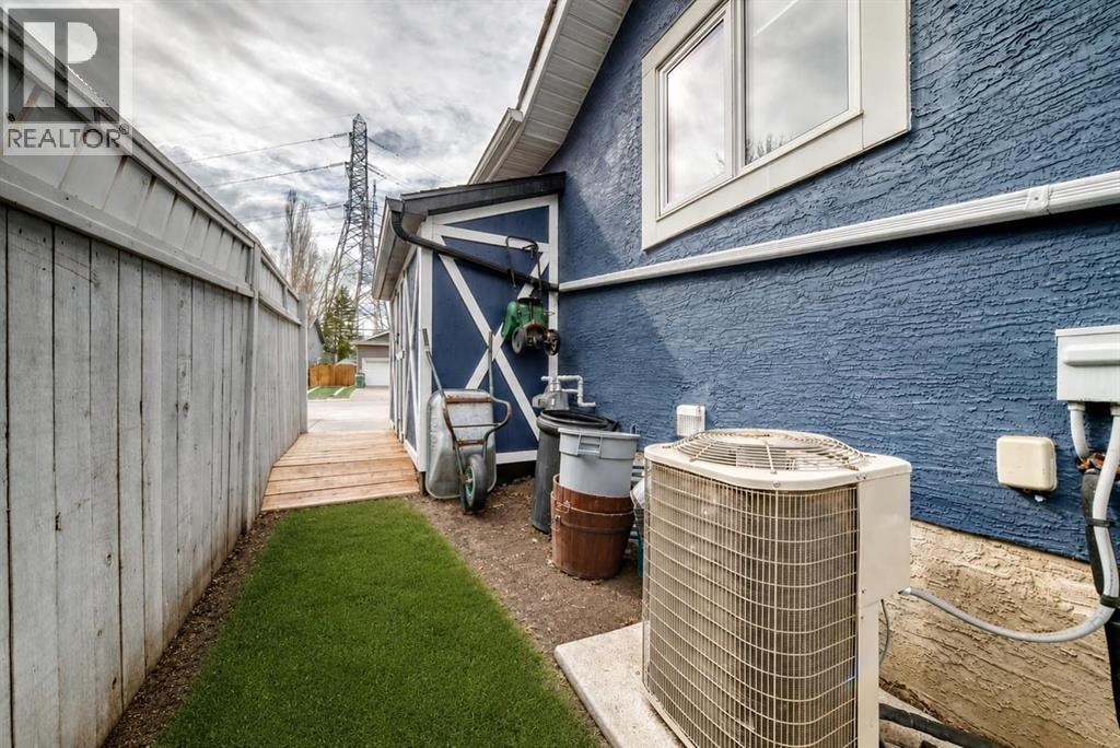 260 Westchester Way — photo 49