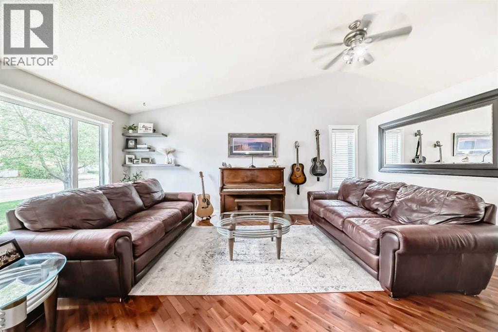 260 Westchester Way — photo 17