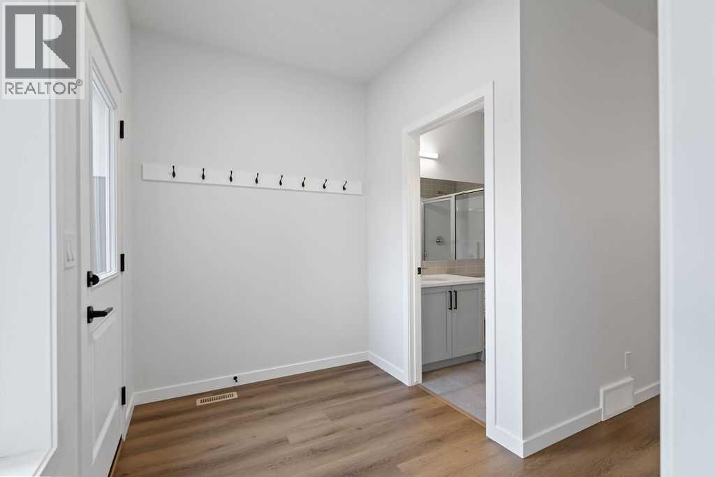 966 Chinook Winds Meadow SW — photo 15