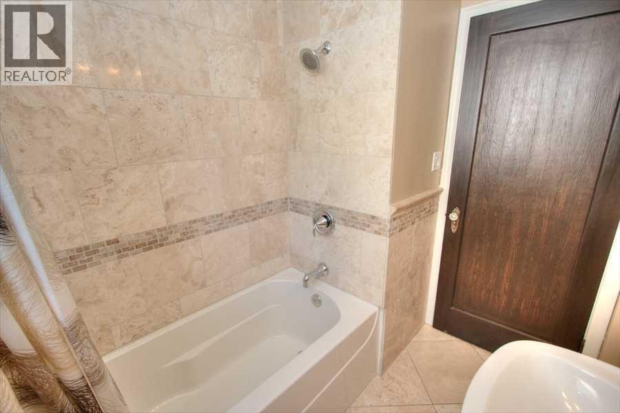 1604 Scotland Street SW — photo 31