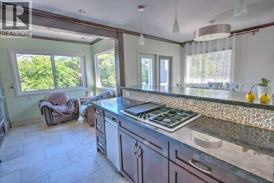 1604 Scotland Street SW — photo 7