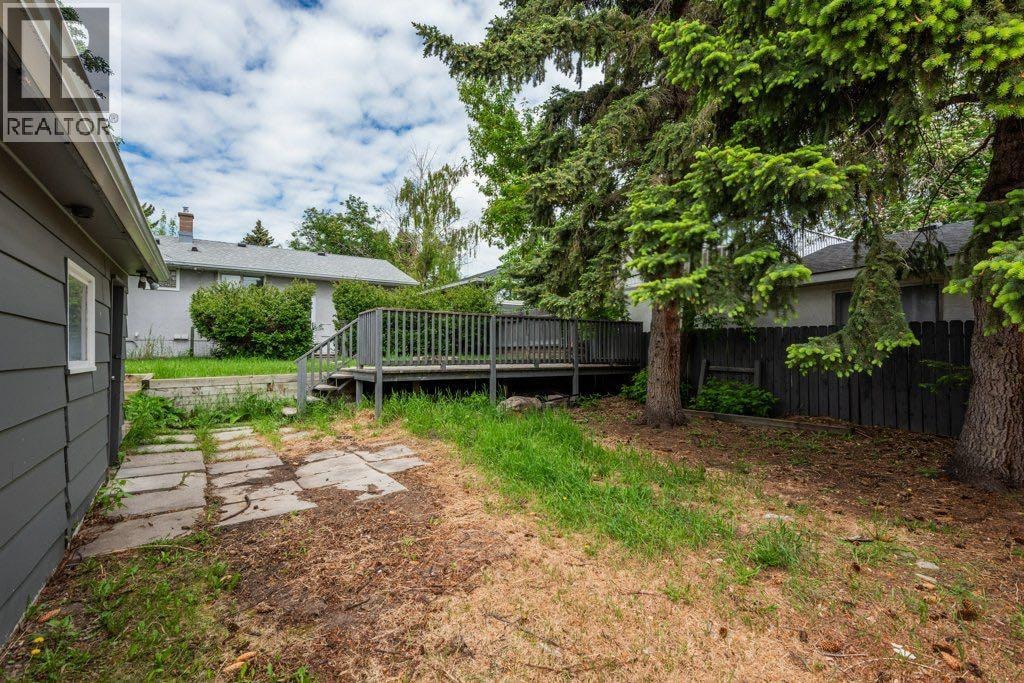 3136 46 Street SW — photo 34