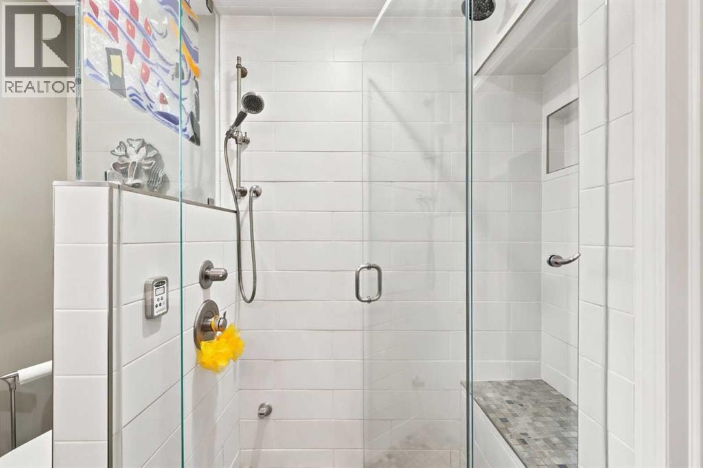 3518 3 Avenue SW — photo 15