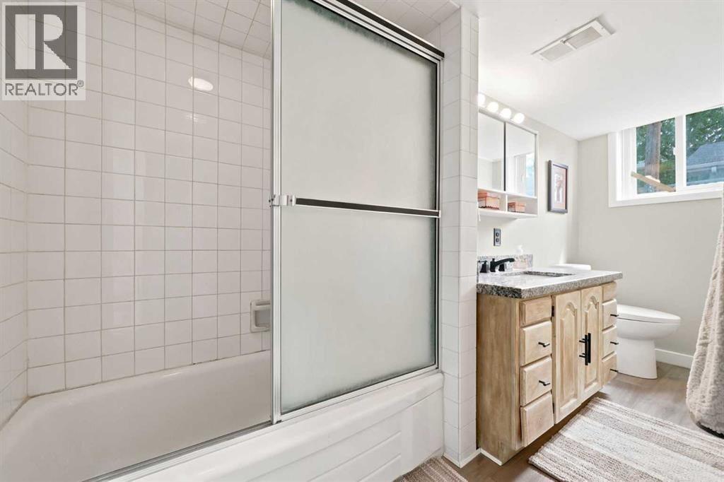 3518 3 Avenue SW — photo 23
