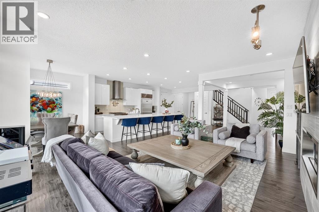 60 Tremblant Terrace SW — photo 4