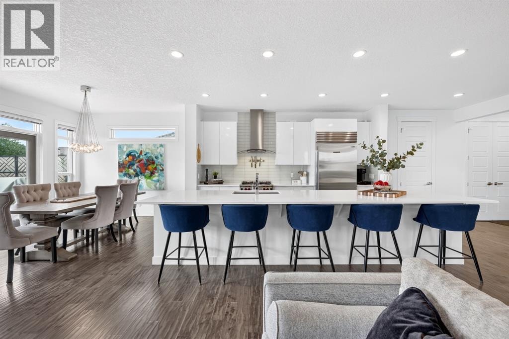 60 Tremblant Terrace SW — photo 3