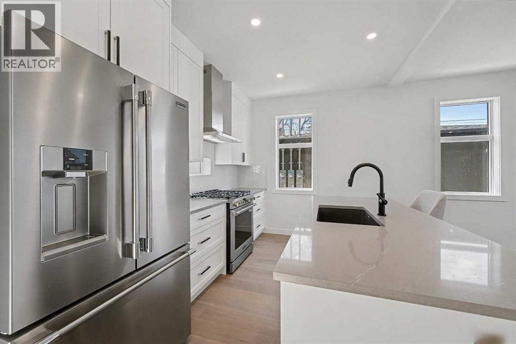753 Centre Avenue NE — photo 5