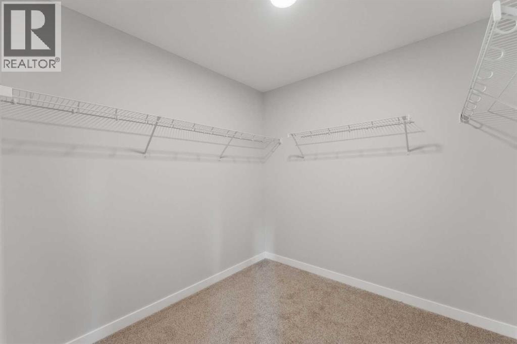 921 Chinook Winds Meadow SW — photo 17