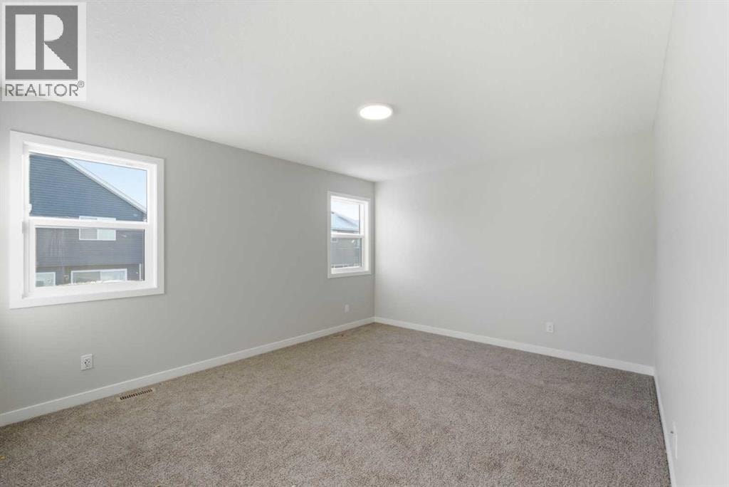 921 Chinook Winds Meadow SW — photo 15
