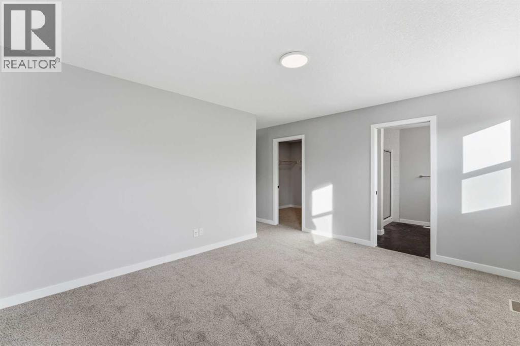 921 Chinook Winds Meadow SW — photo 16