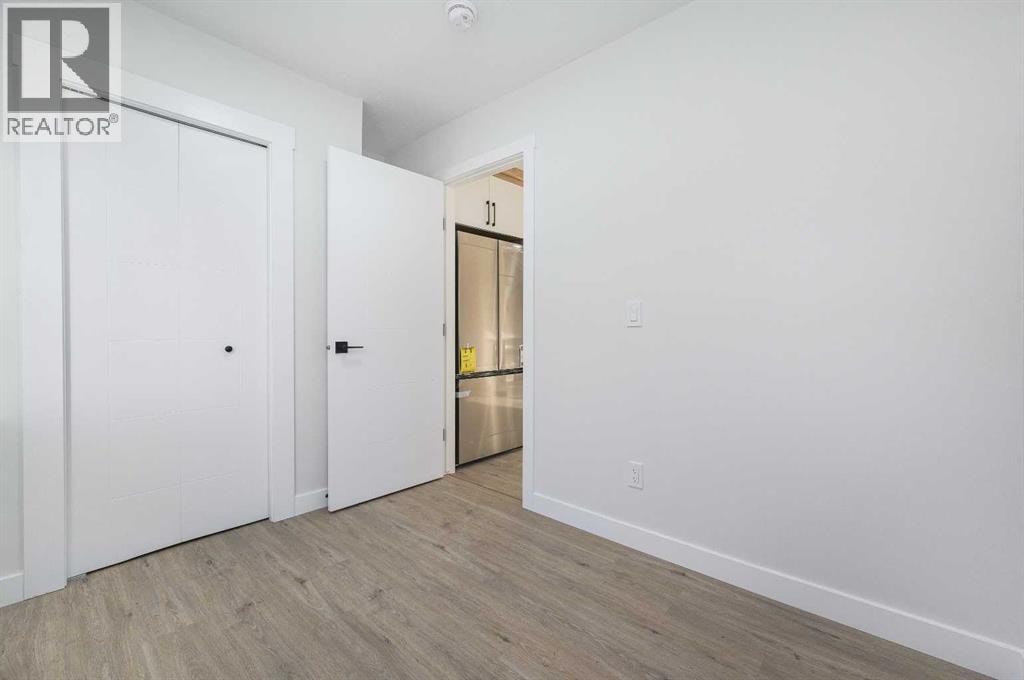4249 Catalina Boulevard NE — photo 11