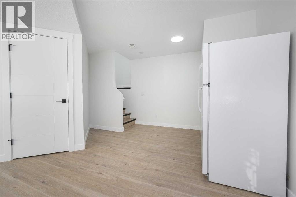 4249 Catalina Boulevard NE — photo 23