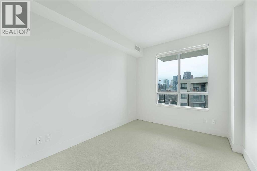 610, 38 9 Street NE — photo 19
