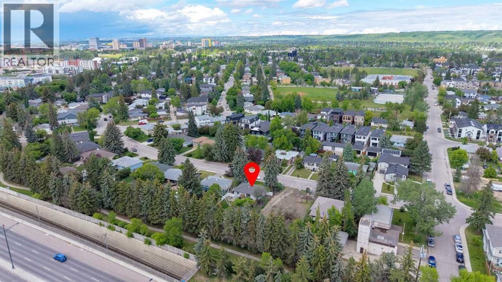 2115 Halifax Crescent NW — photo 33