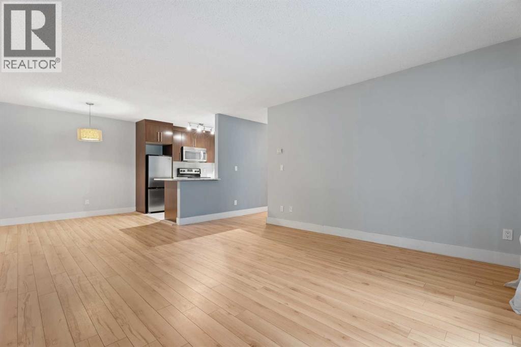 208, 819 4A Street NE — photo 11