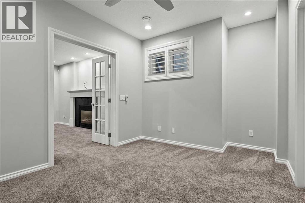 113 Ypres Green SW — photo 37