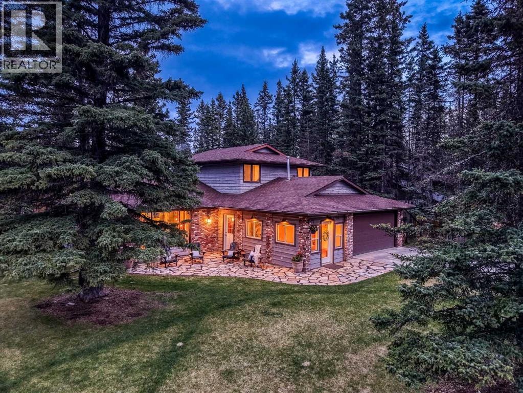 74 Redwood Meadows Drive — photo 1